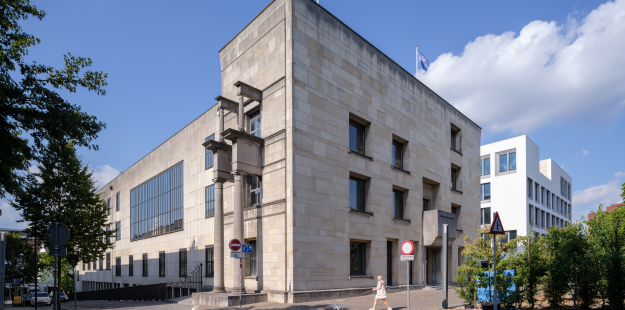 Heerlen City Hall and Municipal Offices 7